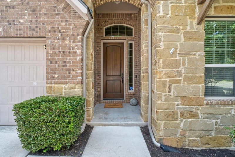 Virtual tour of 5528 Cherokee Draw RD