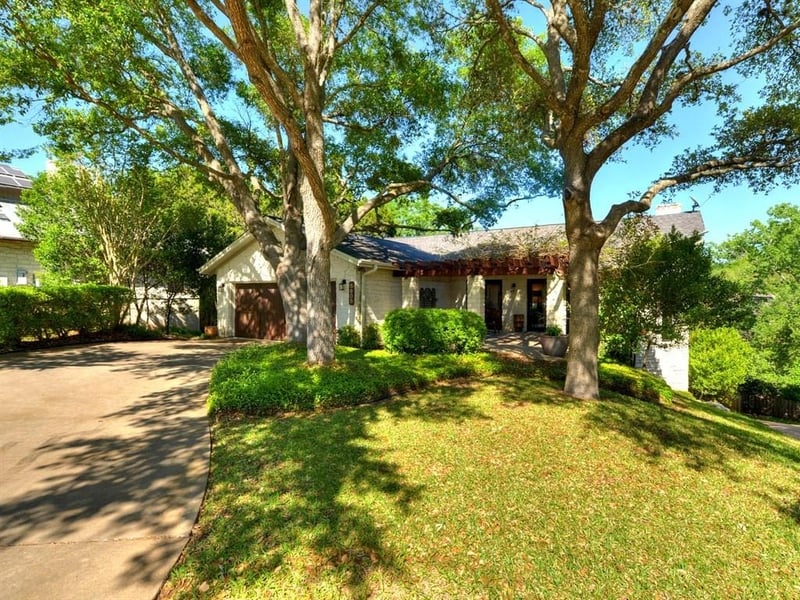 Virtual tour of 5605 Craggy Pt