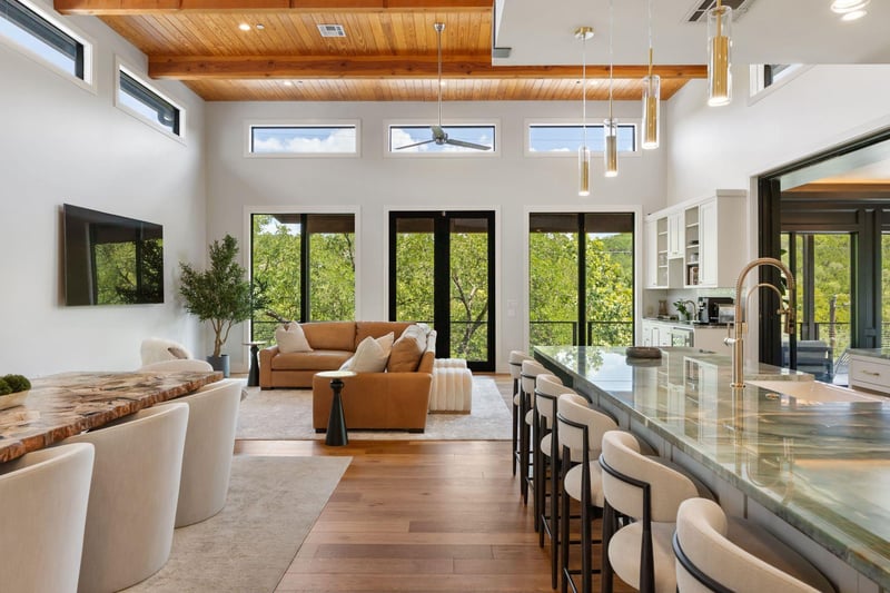 Virtual tour of 5605 Creek Mountain