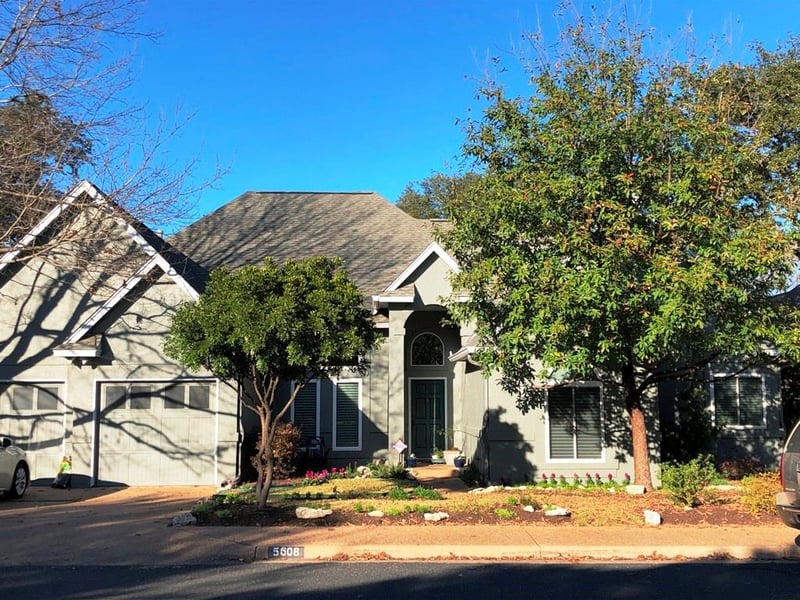 Virtual tour of 5608 N Scout Island Cir