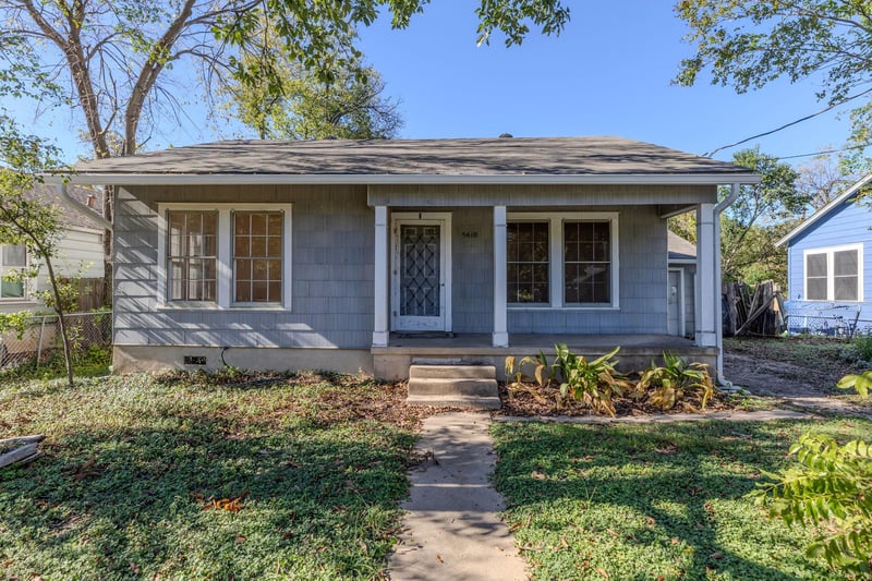 Virtual tour of 5610 Joe Sayers Ave