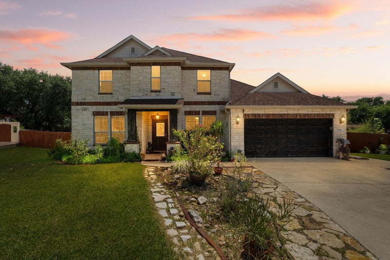 Virtual tour of 5612 Tumbled Stone DR