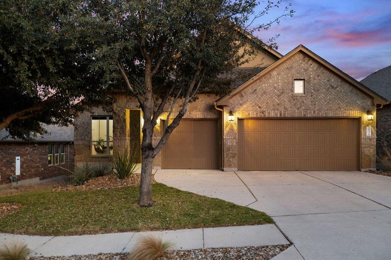Virtual tour of 5613 Gunnison Turn RD