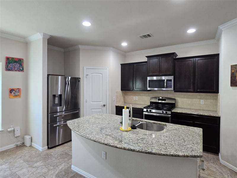 Virtual tour of 5616 Arbor Hill LN