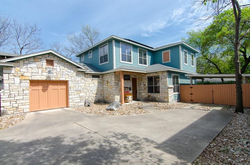 Virtual tour of 5617 Clay Ave Unit #B