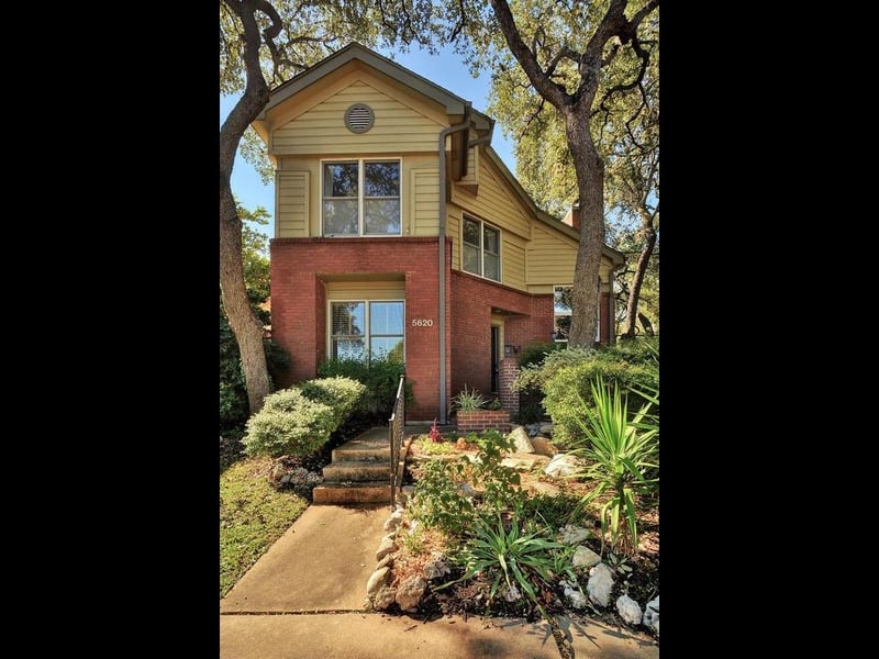 Virtual tour of 5620 Parade Rdg