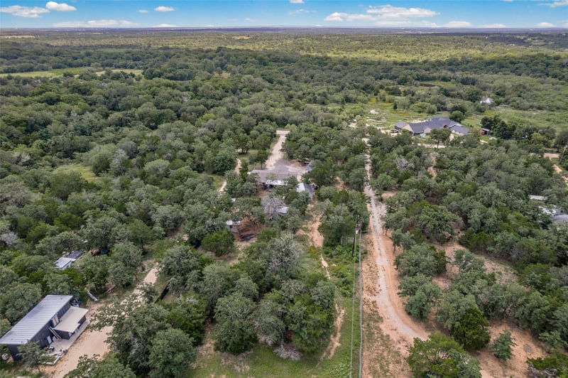 Virtual tour of 564 Boyd RD