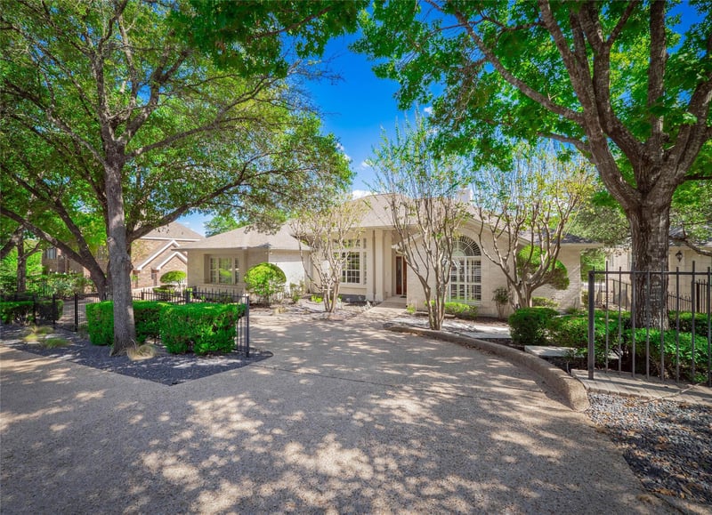 Virtual tour of 5654 Rain Creek PKWY