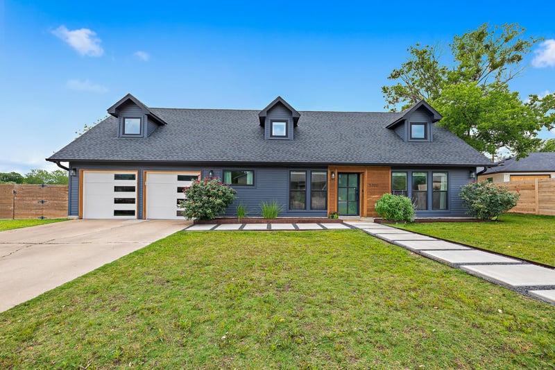 Virtual tour of 5700 Sutherlin RD