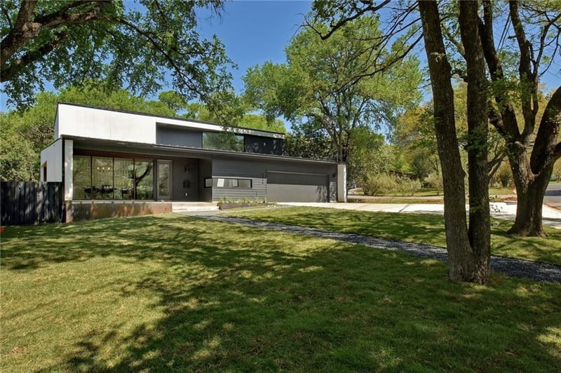 Virtual tour of 5704 Driftwood Dr