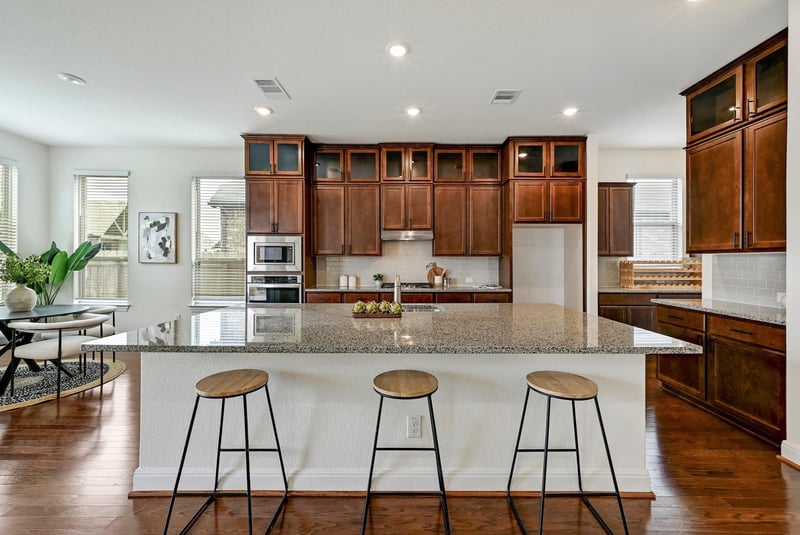 Virtual tour of 5704 Monrovia LN