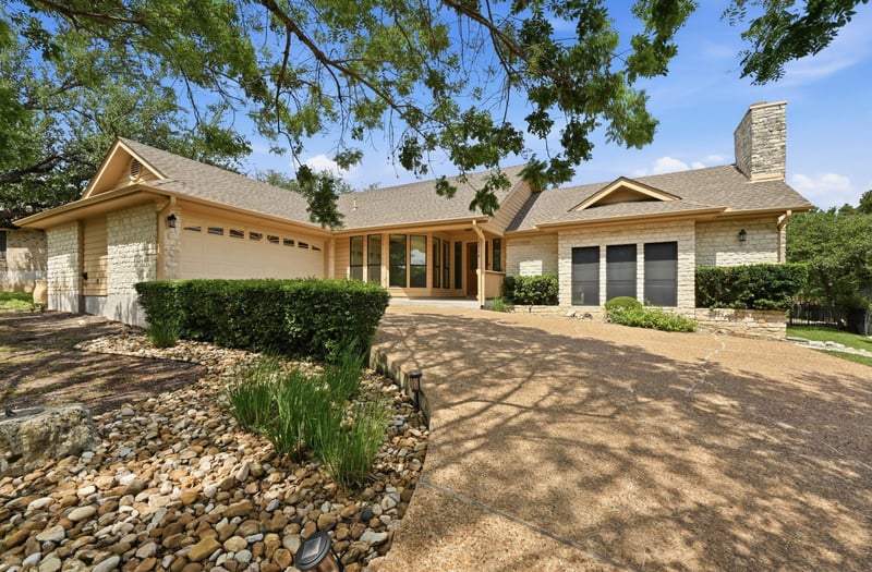 Virtual tour of 5714 Barker Ridge Dr