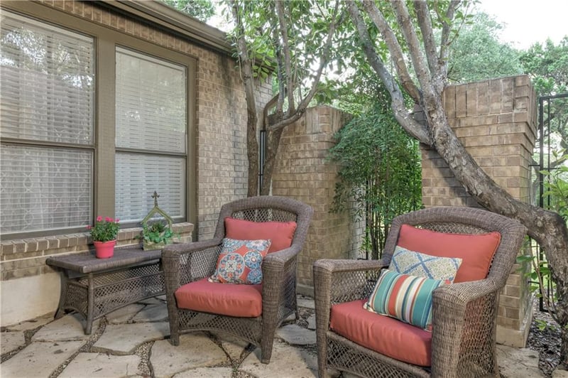 Virtual tour of 5720 N Scout Island Cir