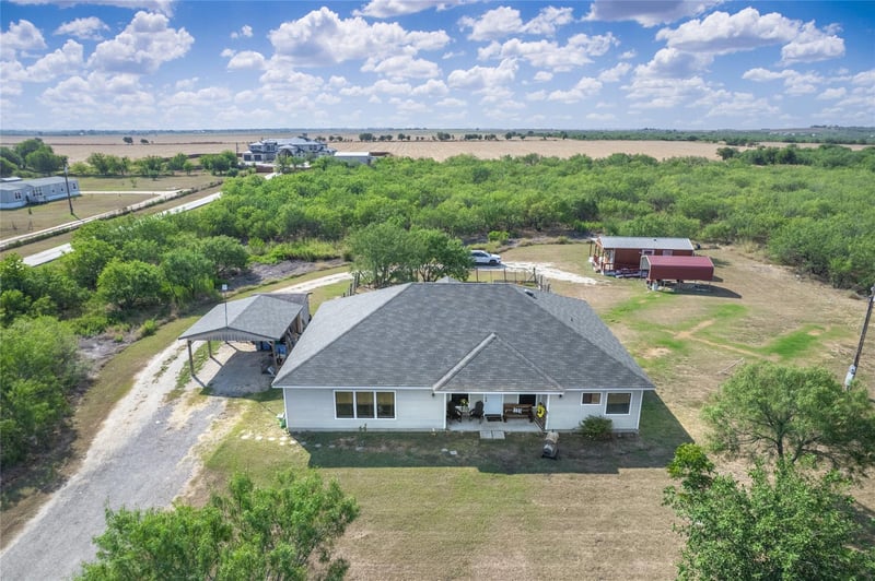 Virtual tour of 5734 FM 621