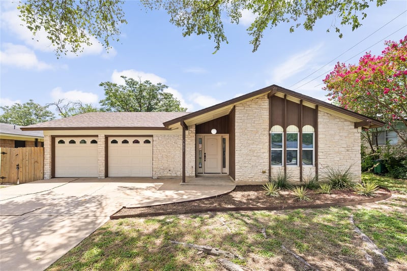 Virtual tour of 5803 Eureka DR