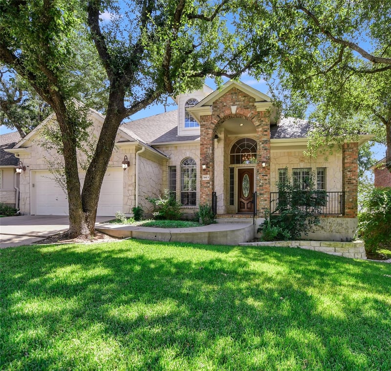 Virtual tour of 5813 Medicine Creek Dr