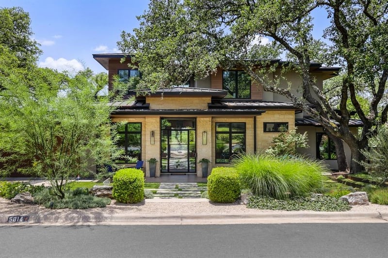 Video tour of 5814 Trailridge Dr