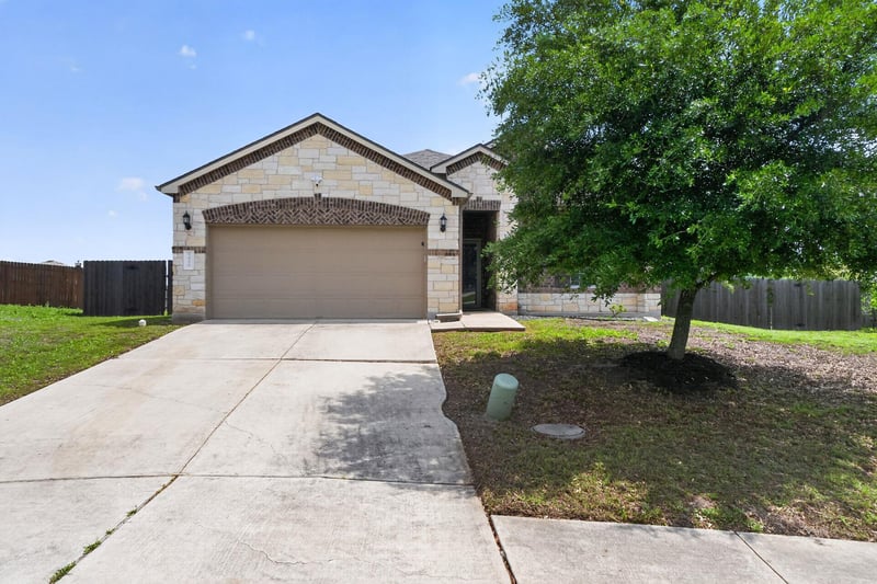 Virtual tour of 5816 Minch RD