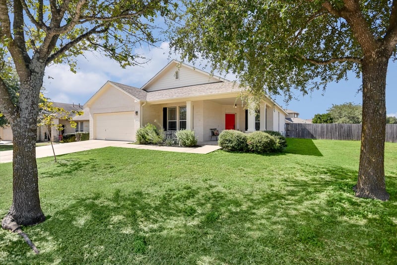 Virtual tour of 587 Shadow Creek Blvd