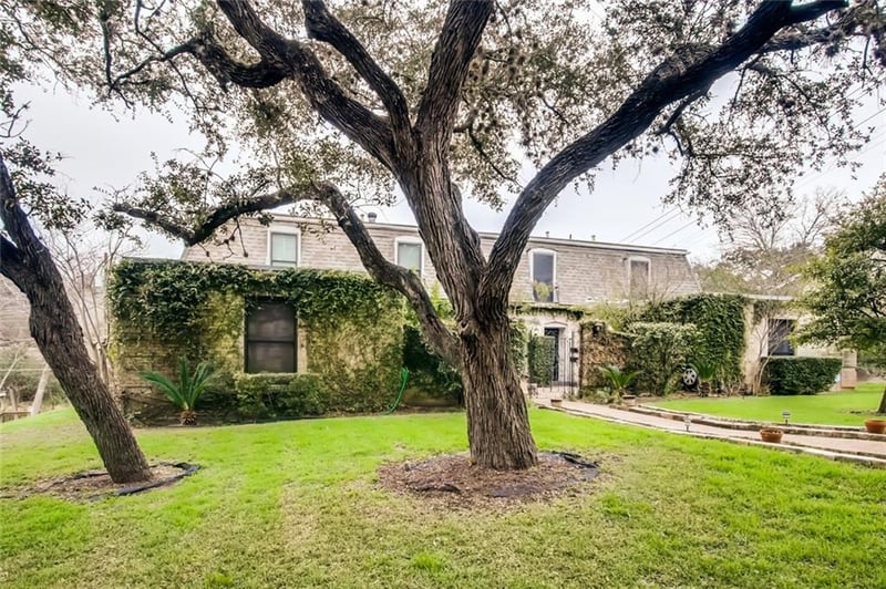 Virtual tour of 5904 Mountainclimb Dr Unit #3