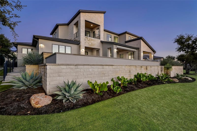 Virtual tour of 591 Vendemmia BND
