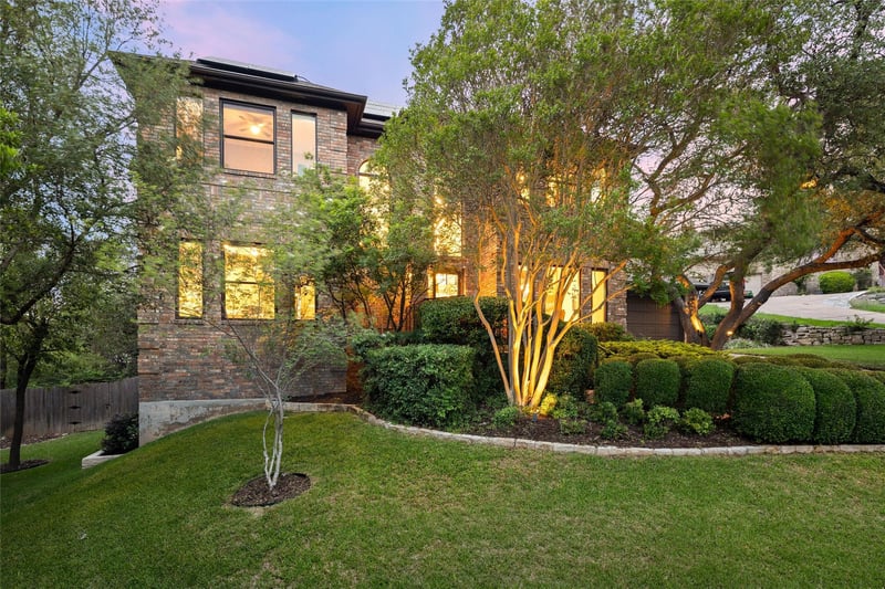 Virtual tour of 5910 Doone Valley Ct