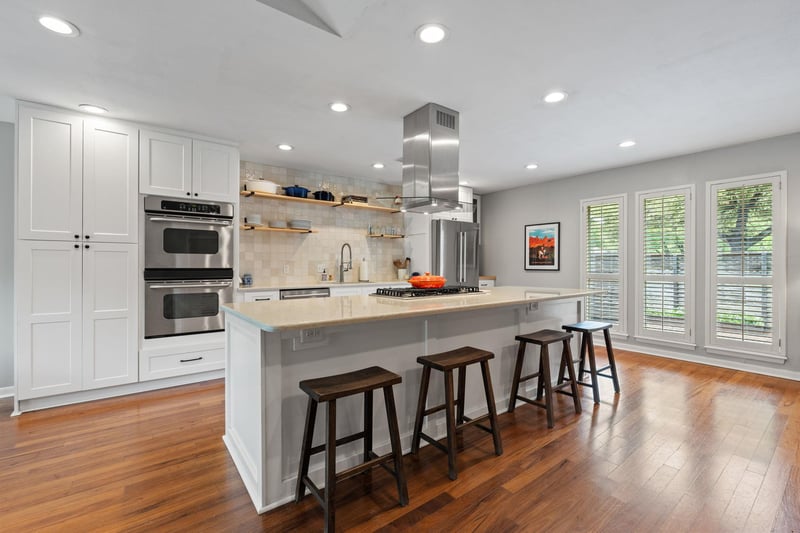 Virtual tour of 5911 West Gate Blvd
