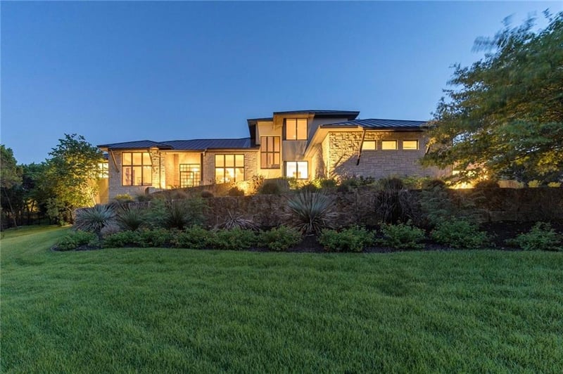 Virtual tour of 5917 Spanish Oaks Club BLVD