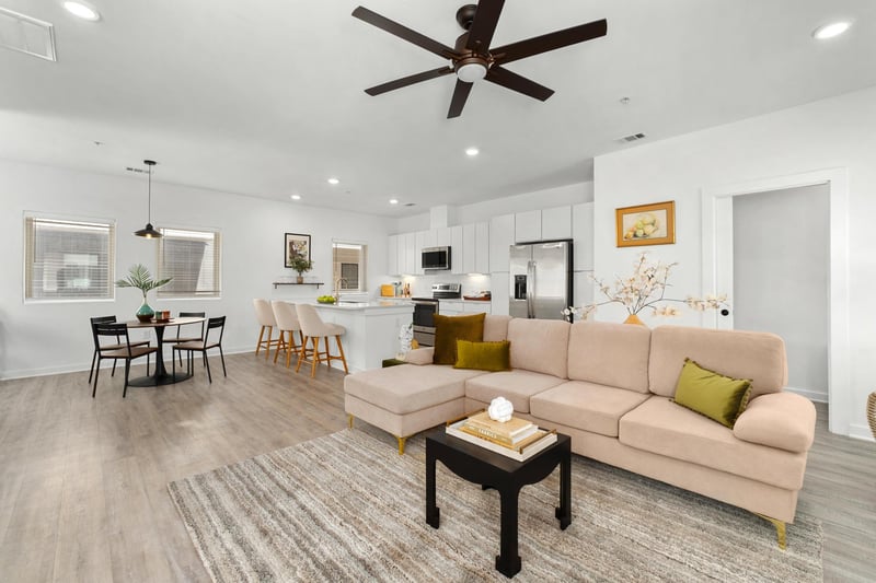 Virtual tour of 5924 S Congress Ave Unit #114S