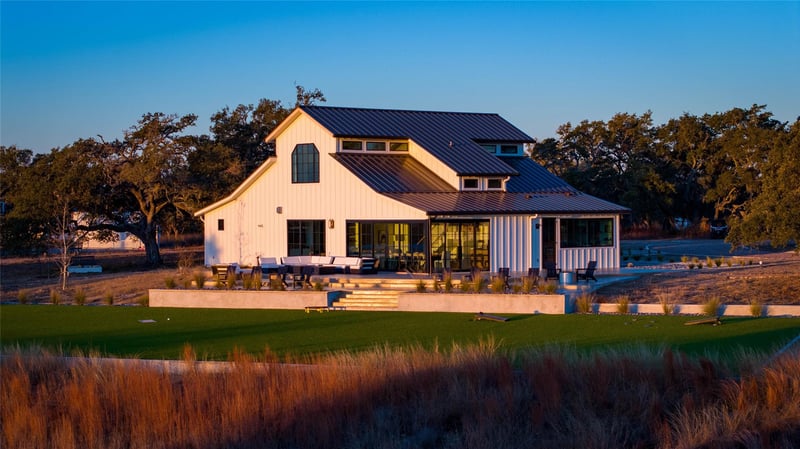 Virtual tour of 5999 Ranch Road 165