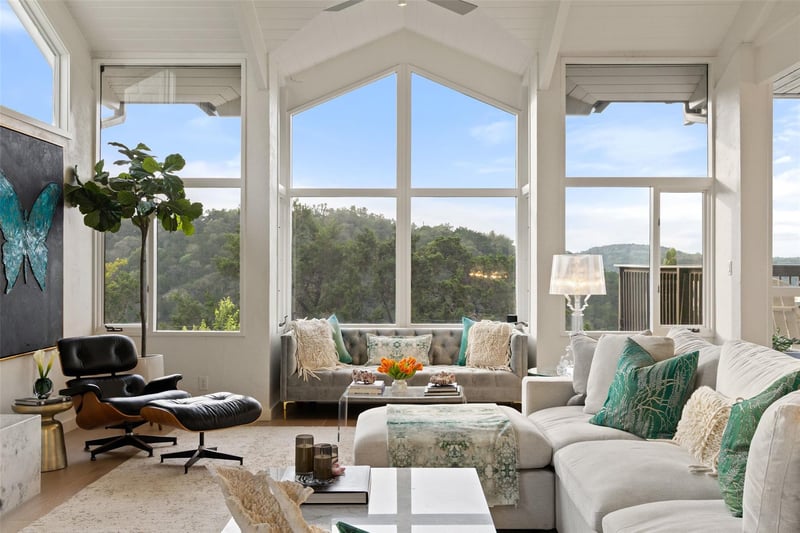 Virtual tour of 6 Wren Valley Cv