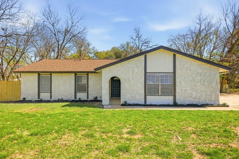 Virtual tour of 600 County Glen St