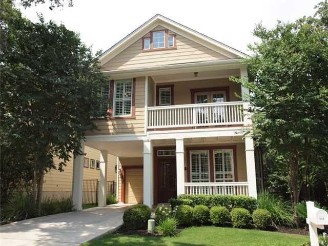 Virtual tour of 600 Twelve Oaks LN