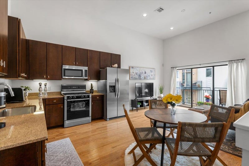 Virtual tour of 6000 S Congress Ave Unit #124