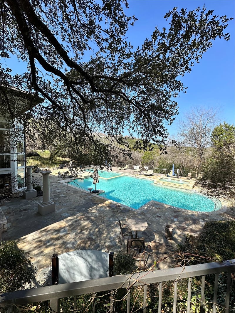 Virtual tour of 6000 Shepherd Mountain CV Unit #902