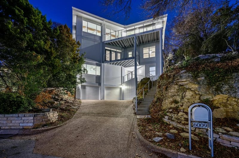 Virtual tour of 6009 Twin Valley CV