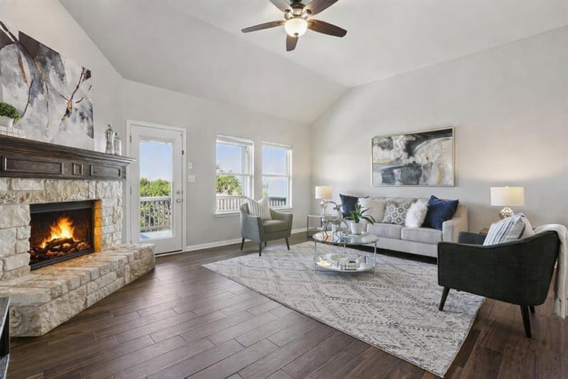 Virtual tour of 601 Stone View TRL