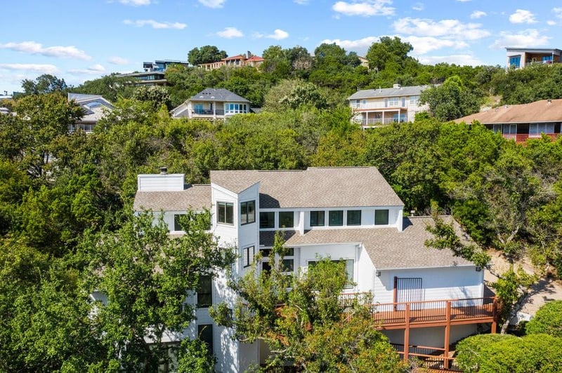 Virtual tour of 6011 Twin Valley CV