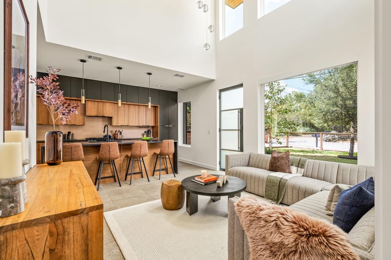Virtual tour of 605 Brentwood St Unit #1