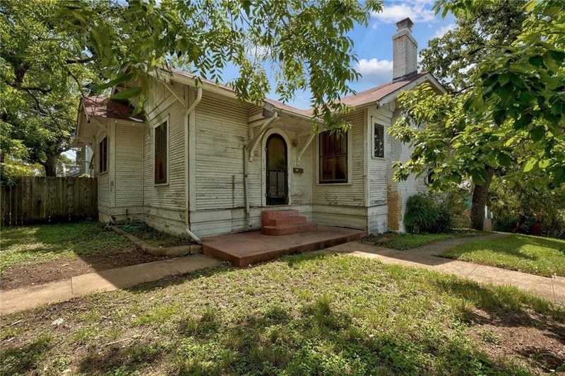 Virtual tour of 605 HIGHLAND Ave