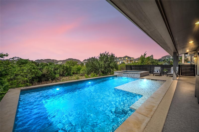 Virtual tour of 606 Bonfisk Bnd