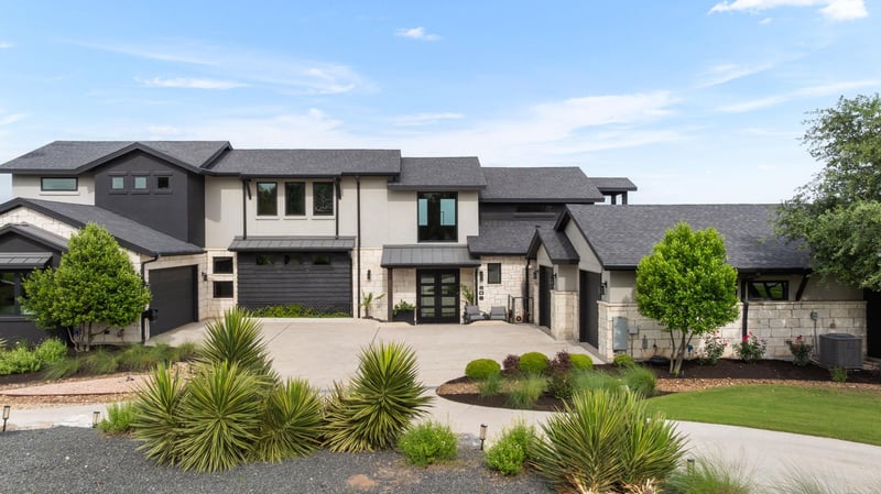 Virtual tour of 608 Buffalo TRL