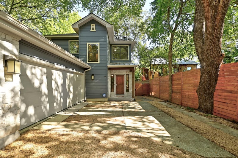 Virtual tour of 610 Fletcher St Unit #B
