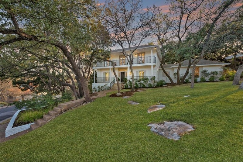 Virtual tour of 6100 Marquesa DR