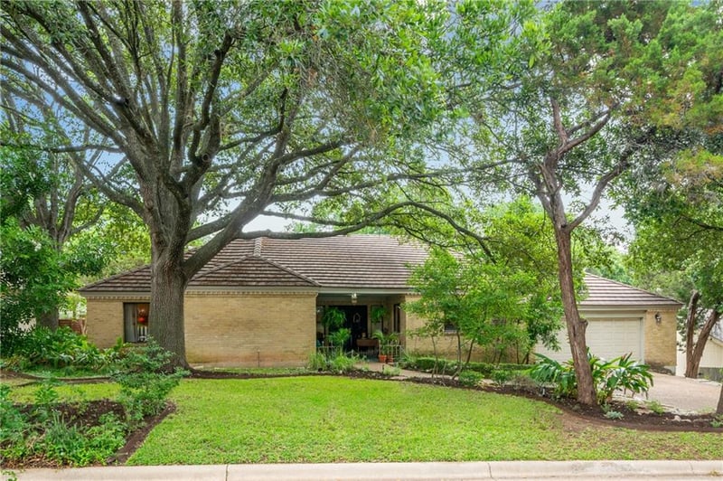 Virtual tour of 6107 Shadow Mountain Dr
