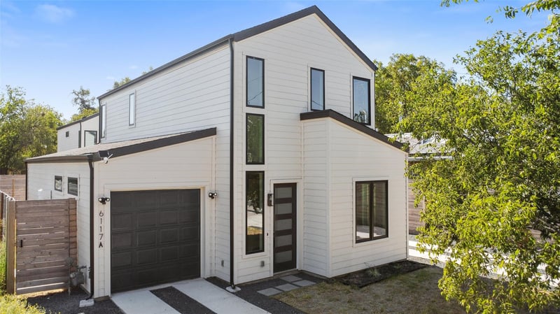 Virtual tour of 6117 Richardson Ln Unit #1