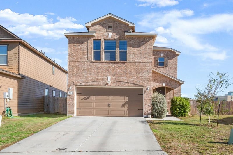 Virtual tour of 613 Lost Pond