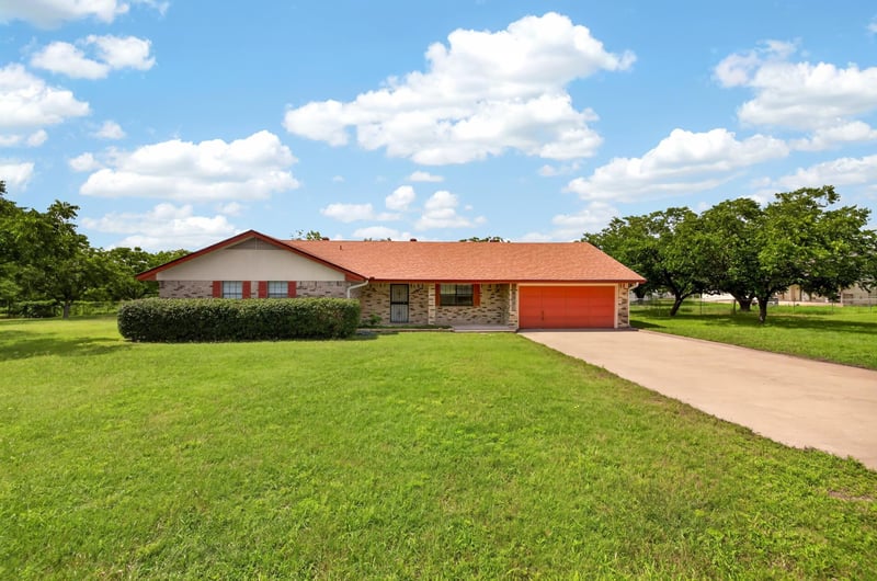 Virtual tour of 615 Old Manchaca RD