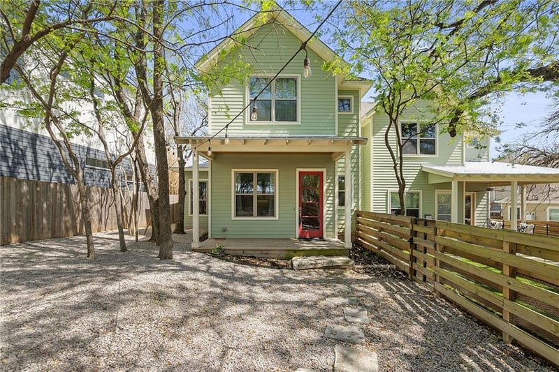 Virtual tour of 615 Theresa Ave Unit #A