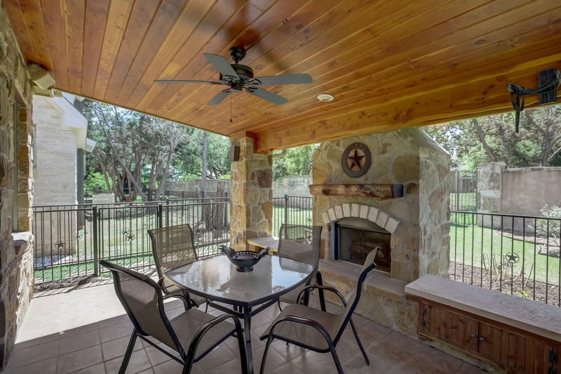 Virtual tour of 6201 River Place BLVD Unit #12